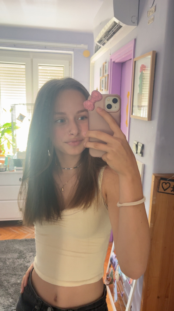 @u27264963 from Hungary