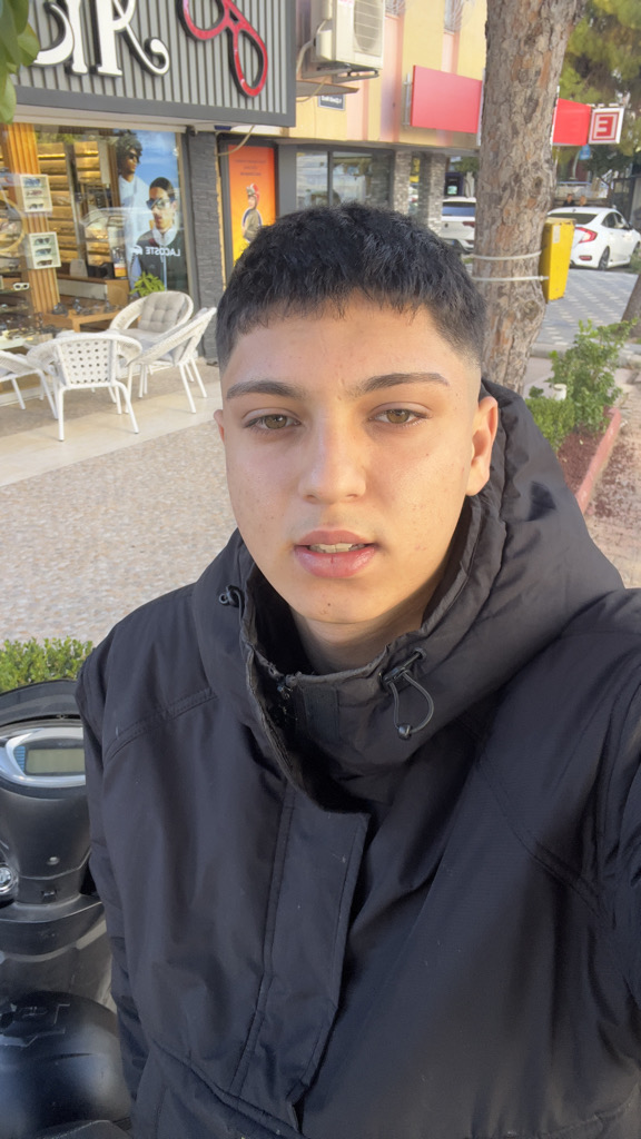 @akakalakaka