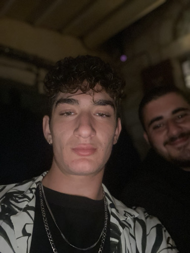 @akis05