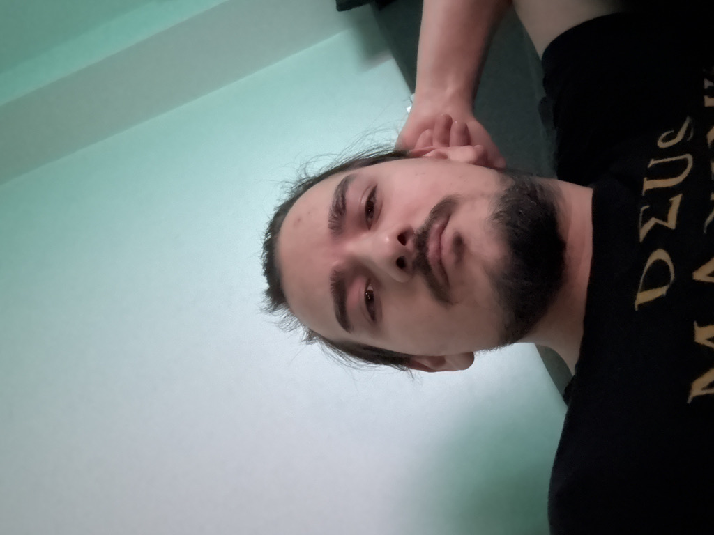 @angelo645456 from Austria