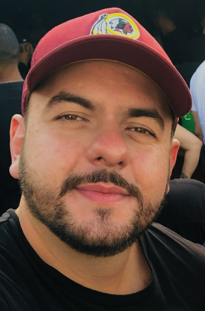@adebizeramirez