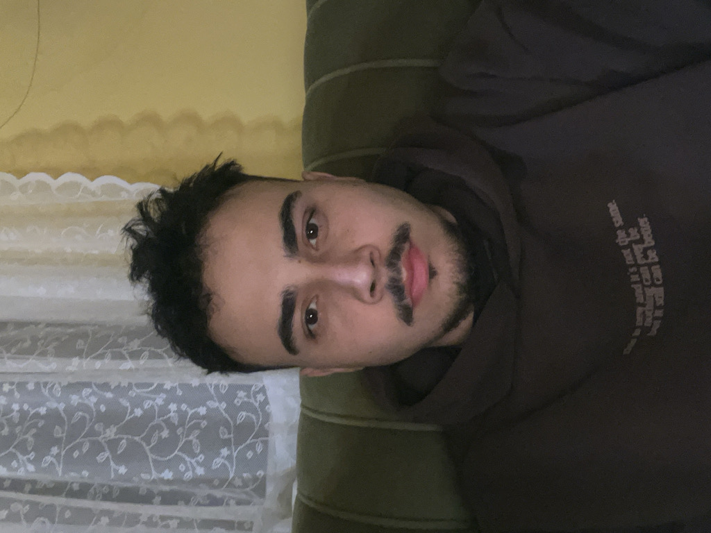 @u60379407