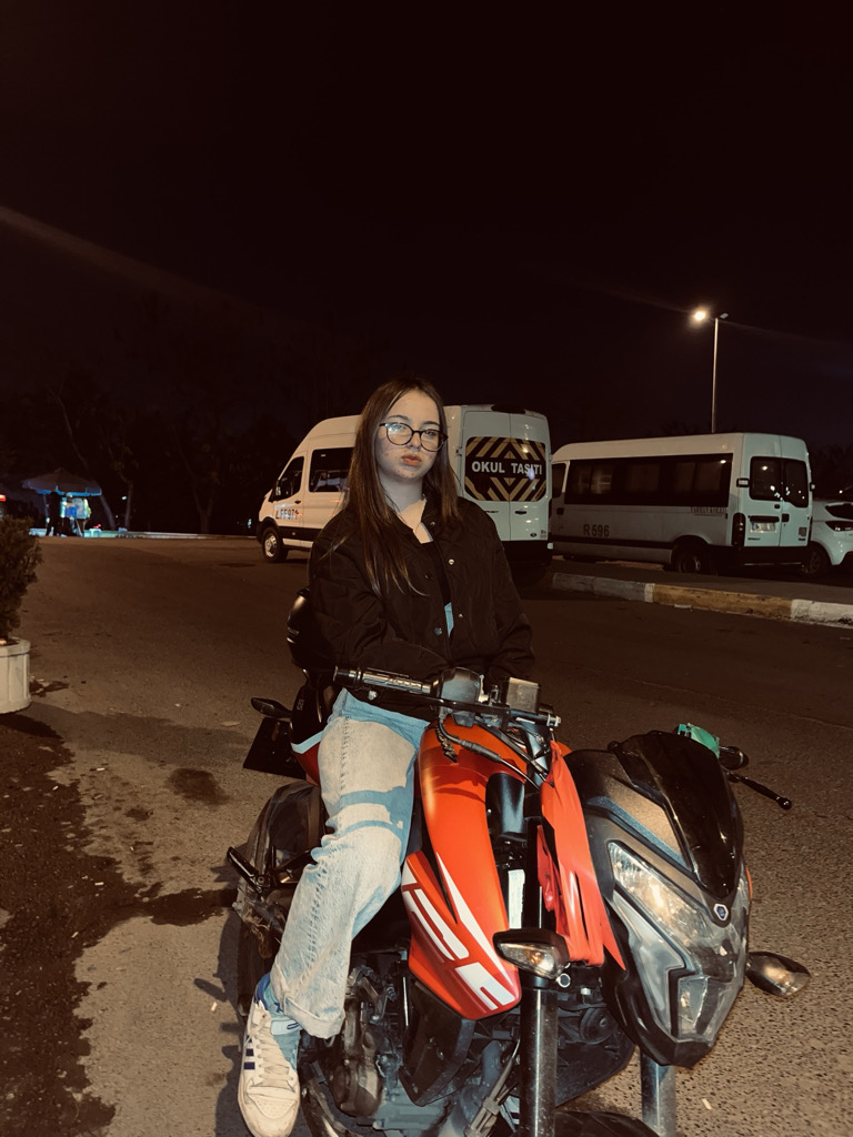 @hayrunisaxx63 from Turkey
