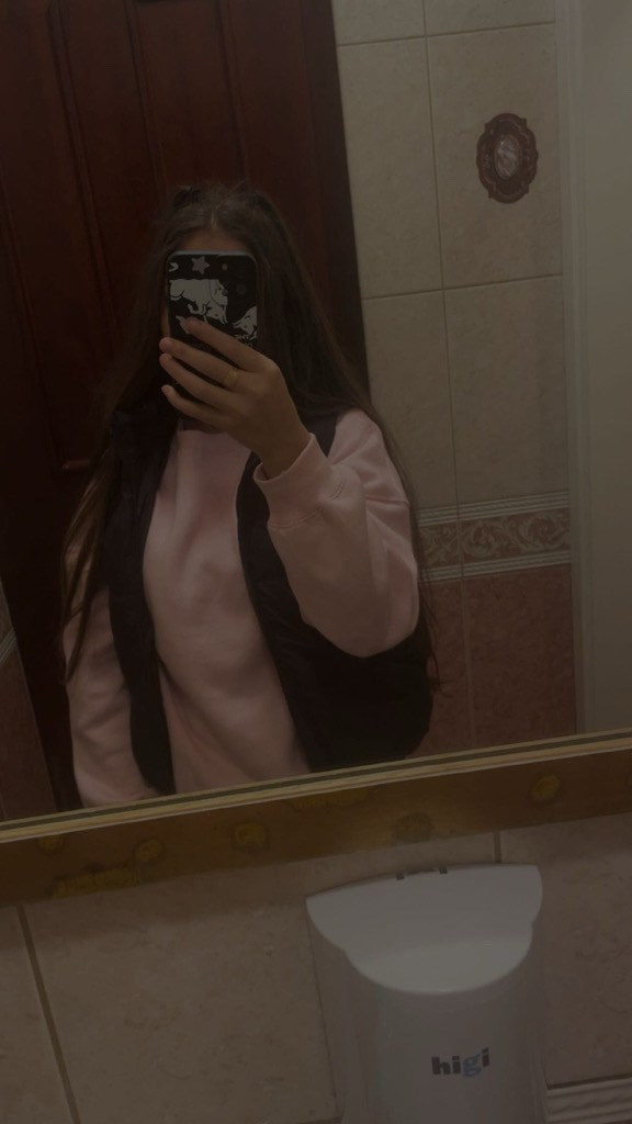 @u60082096