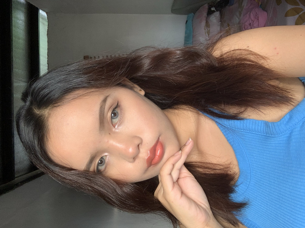 @meiil from New Zealand