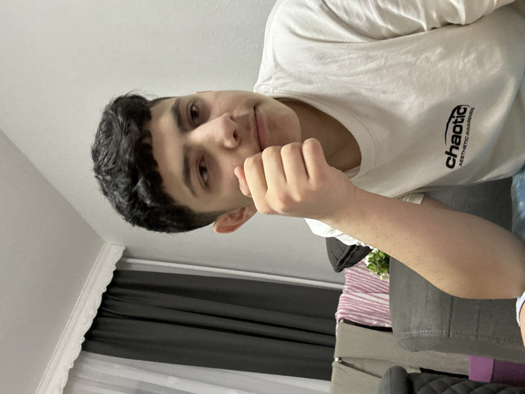 @idk123123 from Worldwide