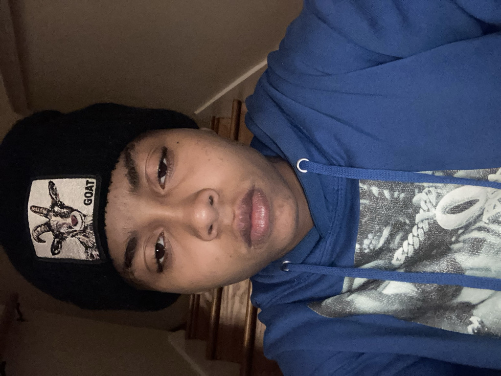 @fjdjdnejr_heh from United States