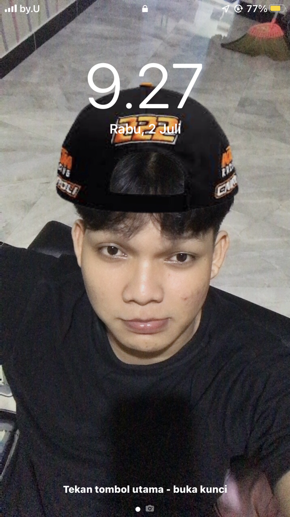 @rzzer from Netherlands
