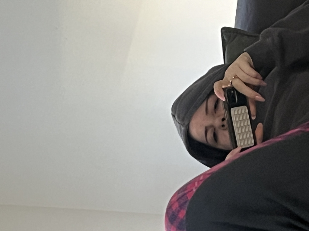 @sybauuu from Switzerland