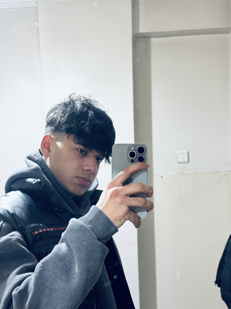 @adnan1223567