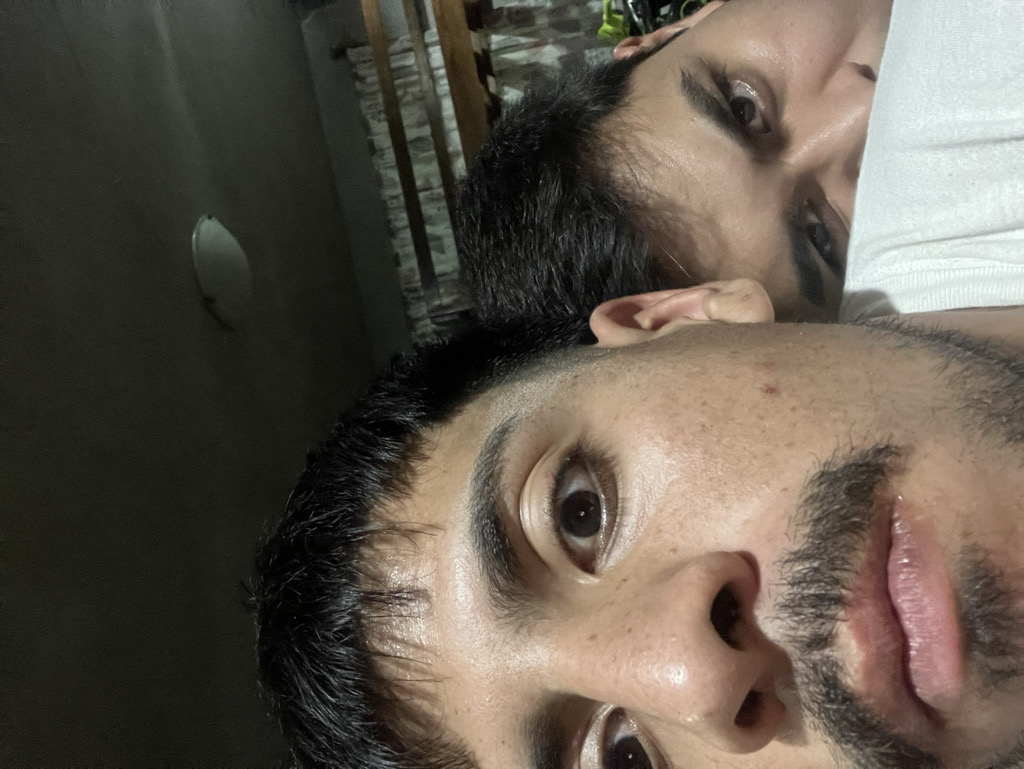 @holalala