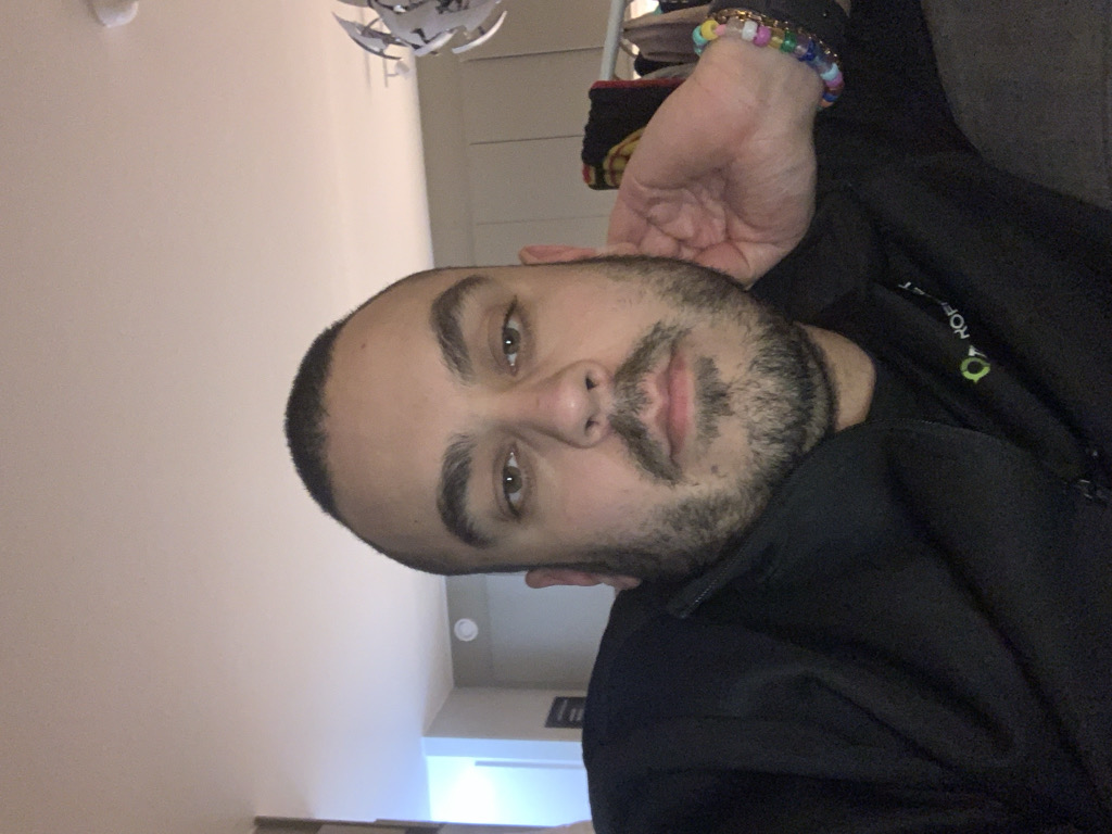@u78538240 from Sweden