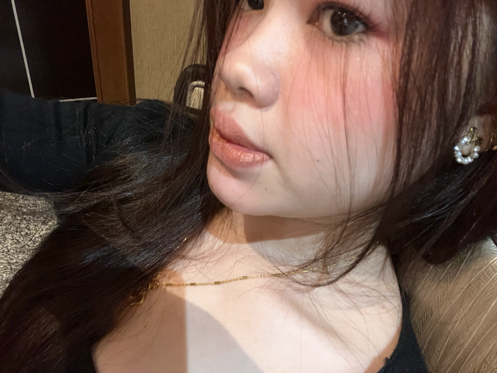 @u20126271 from Japan