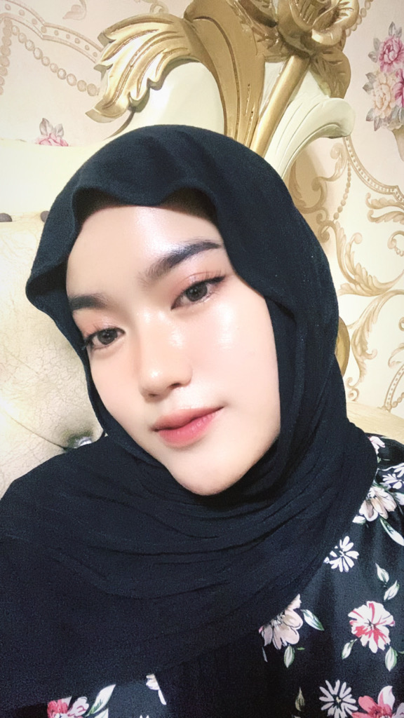 @u34279365 from South Korea