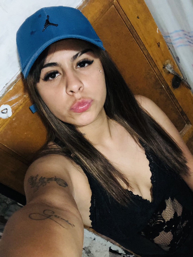 @u40050174