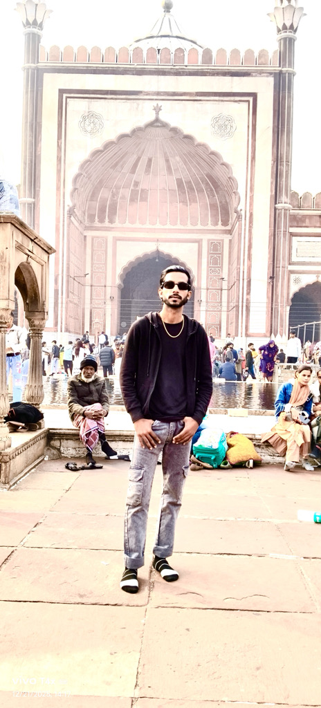 Photo by @wasu143 from India