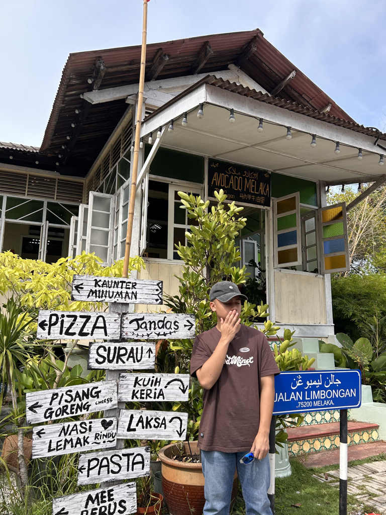 @aidilalulu from New Zealand