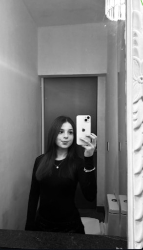 @renataw42673