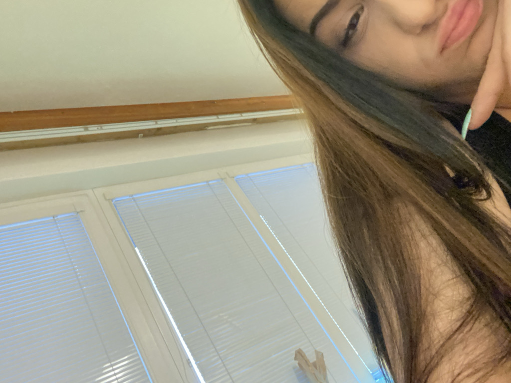 @idksmyjyu13 from Czech Republic