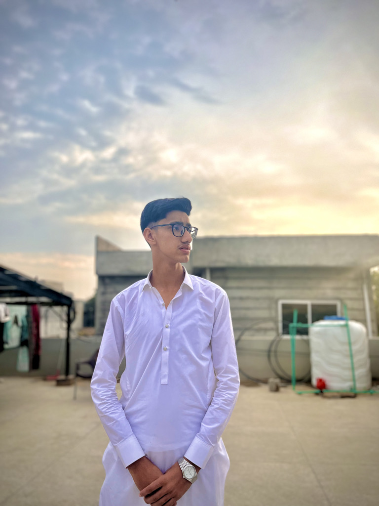 @u40437941