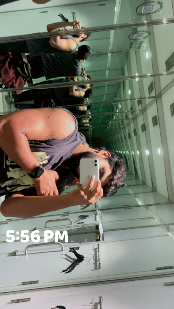 @u18084053