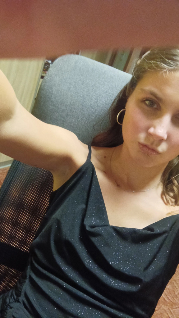 @vikt0rkq from Czech Republic