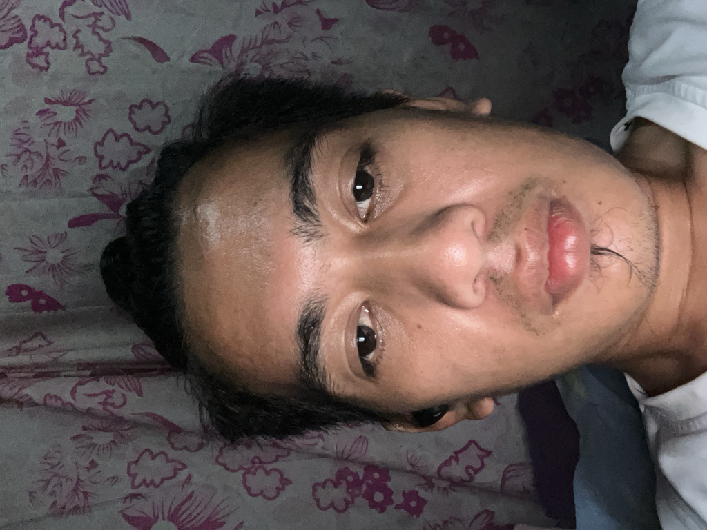 @u41840505 from South Korea