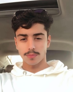 @u42972547
