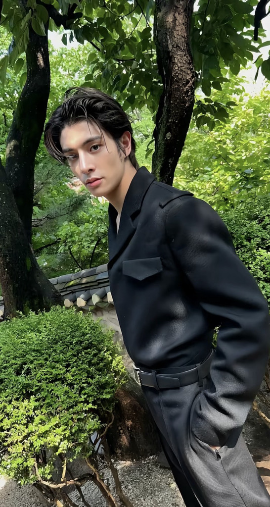 @imnida from South Korea