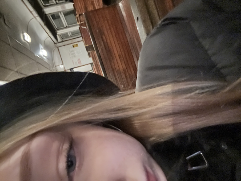 @u48979875