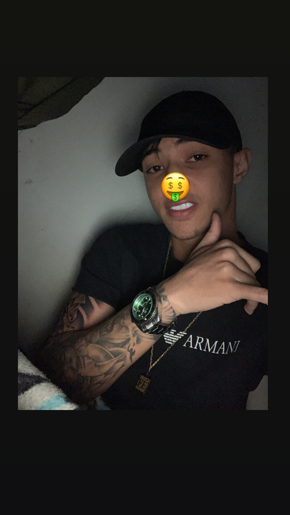 @meno7 from Brazil
