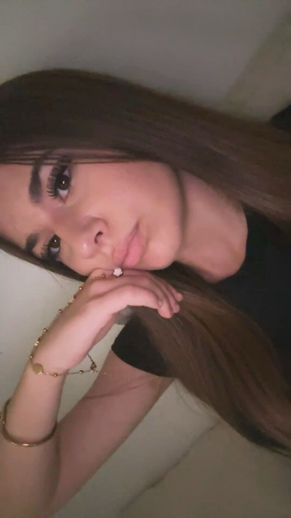 @camillethee from Belgium