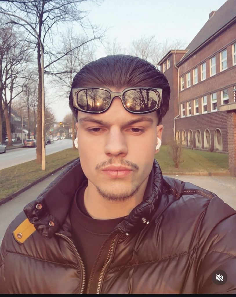 @u29487307 from Netherlands