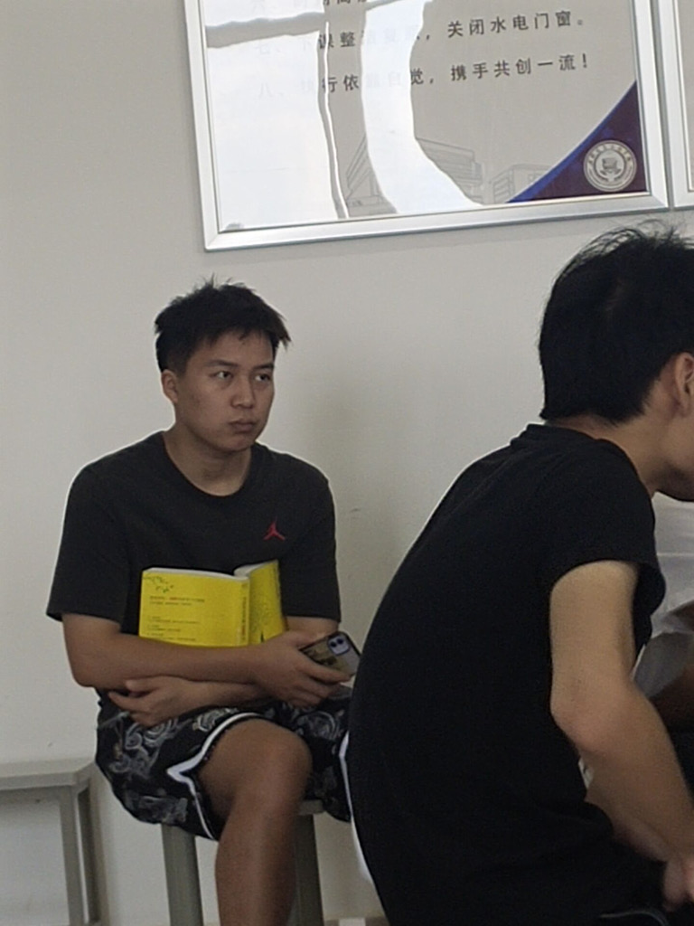 @u90100156