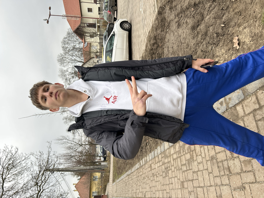 @u98603101 from Czech Republic