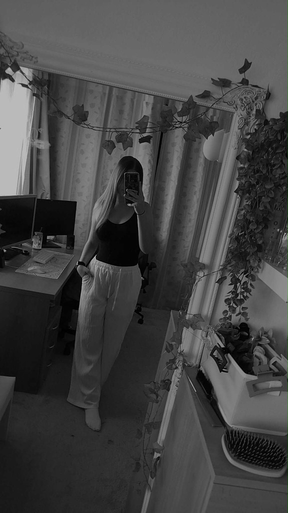 @prostenelina from Czech Republic