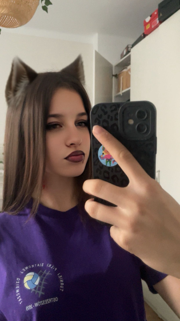 @lilaskibidi6767 from Poland