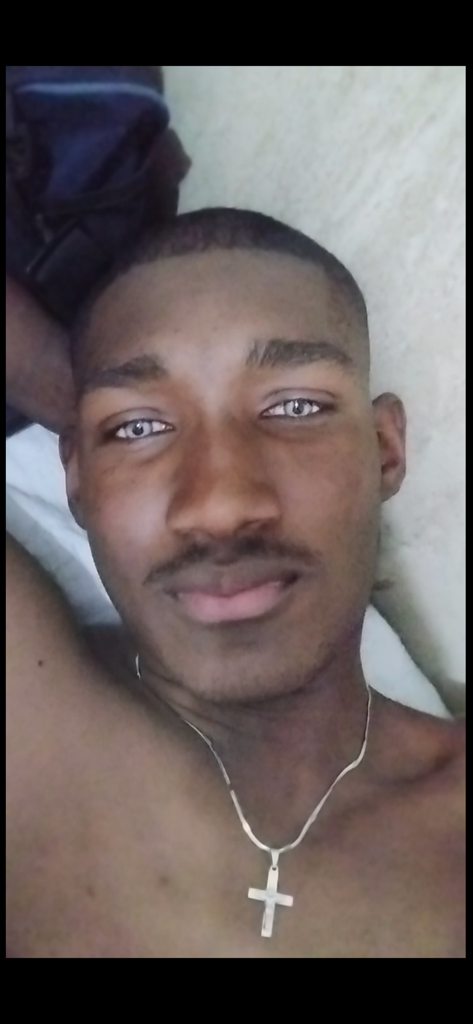 @1043294818