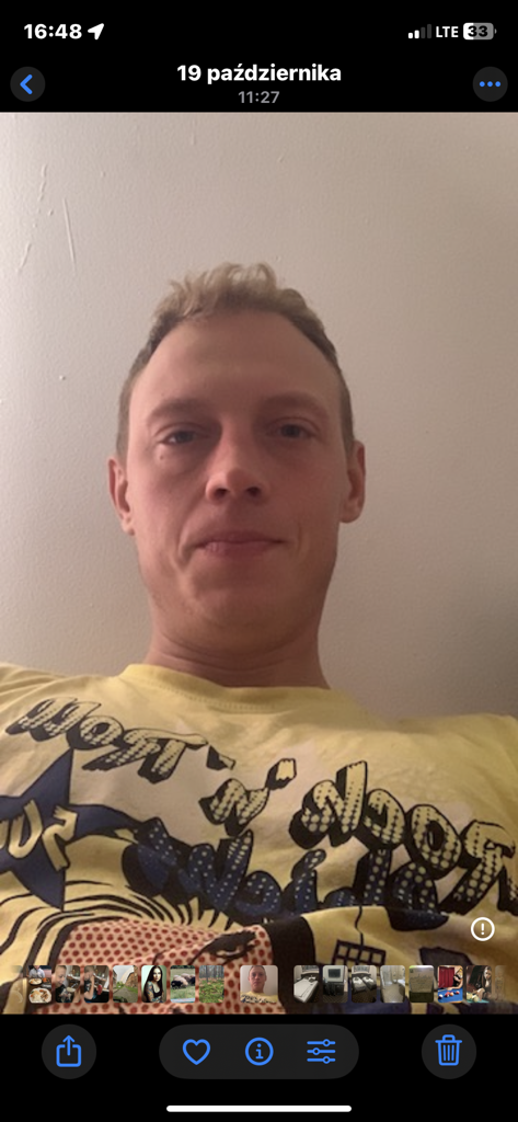 @dawidczewa from Poland