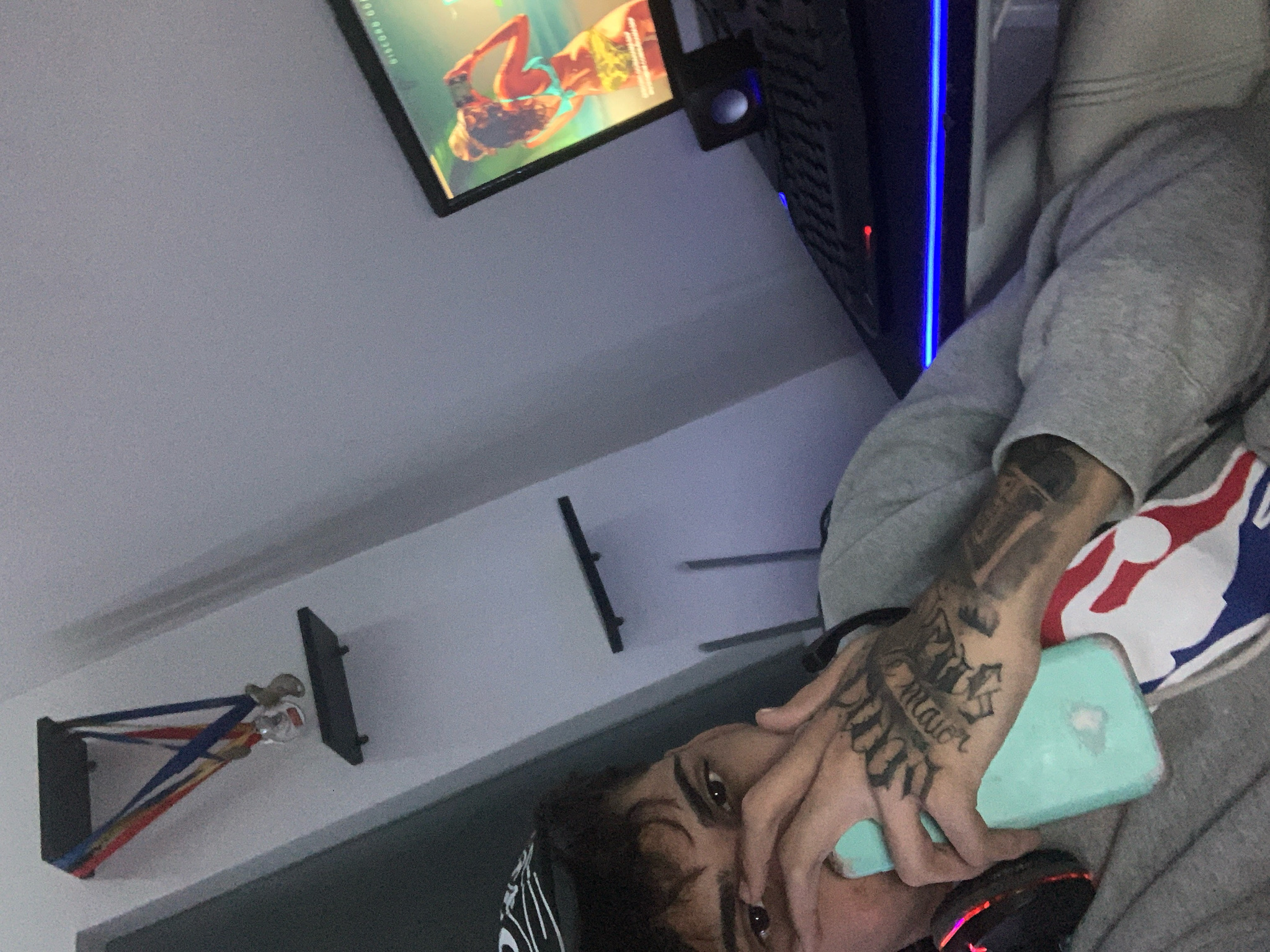 @traduzbct
