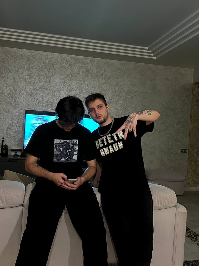 @xyesos from Poland