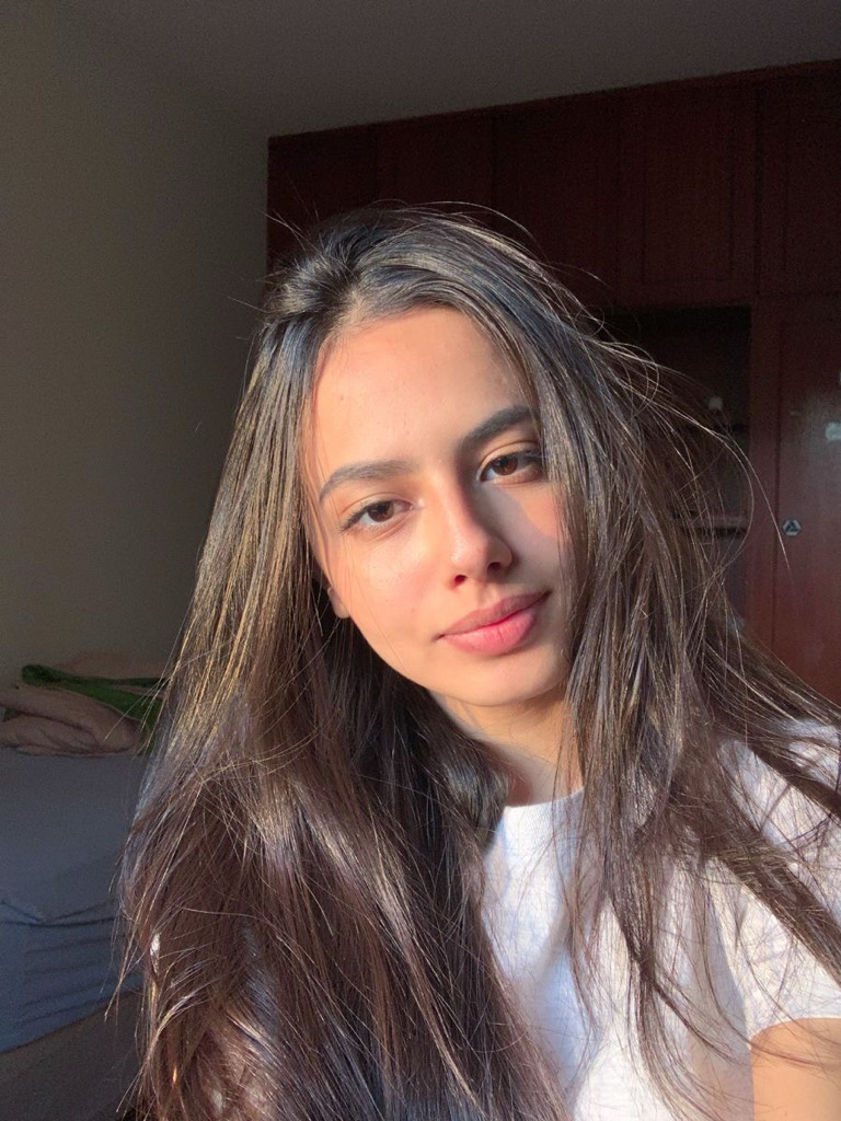 @shiaari from Switzerland