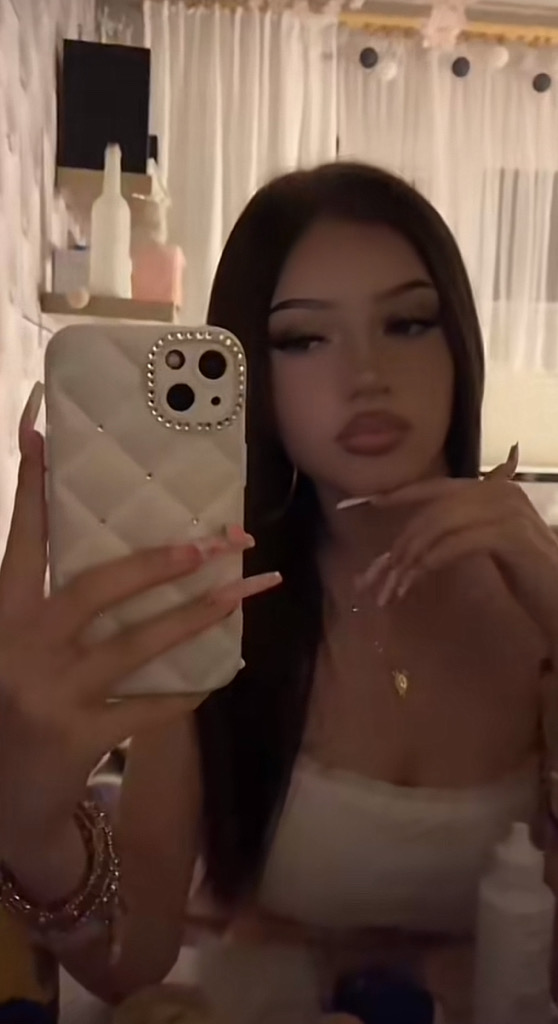 @iamzara from Netherlands