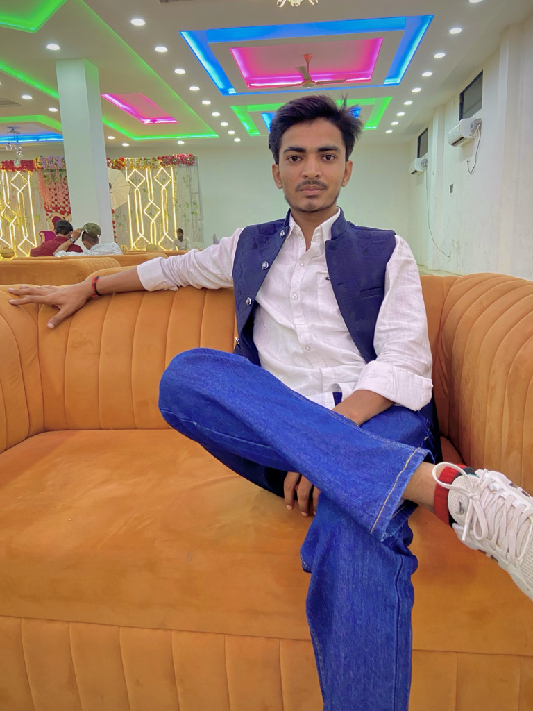 @tejendra_yadav