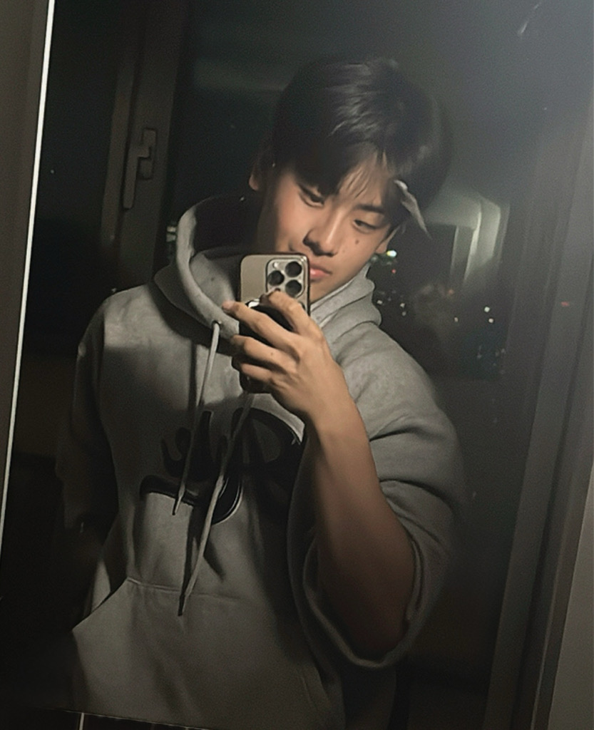 @u59927449 from South Korea