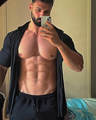 @bigdickforyou from Germany