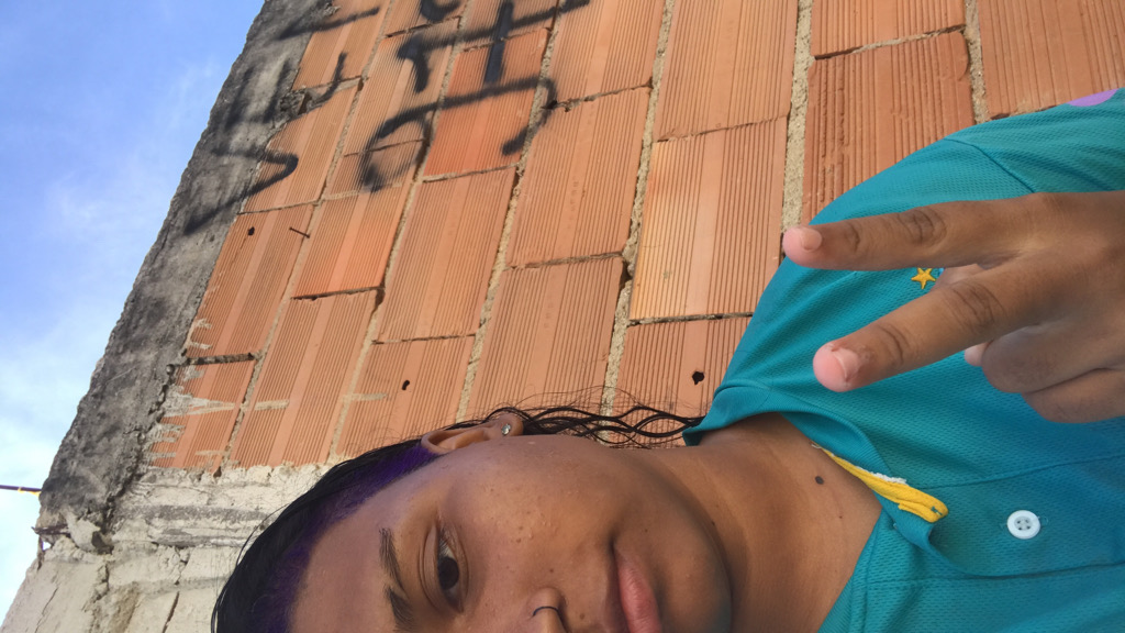 @ngxinha from Brazil