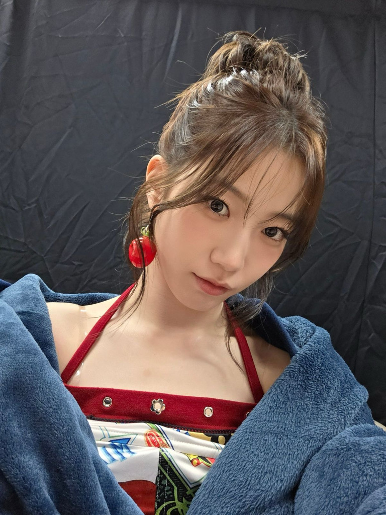 @u20942575