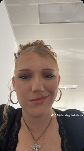 @u27813348 from Austria