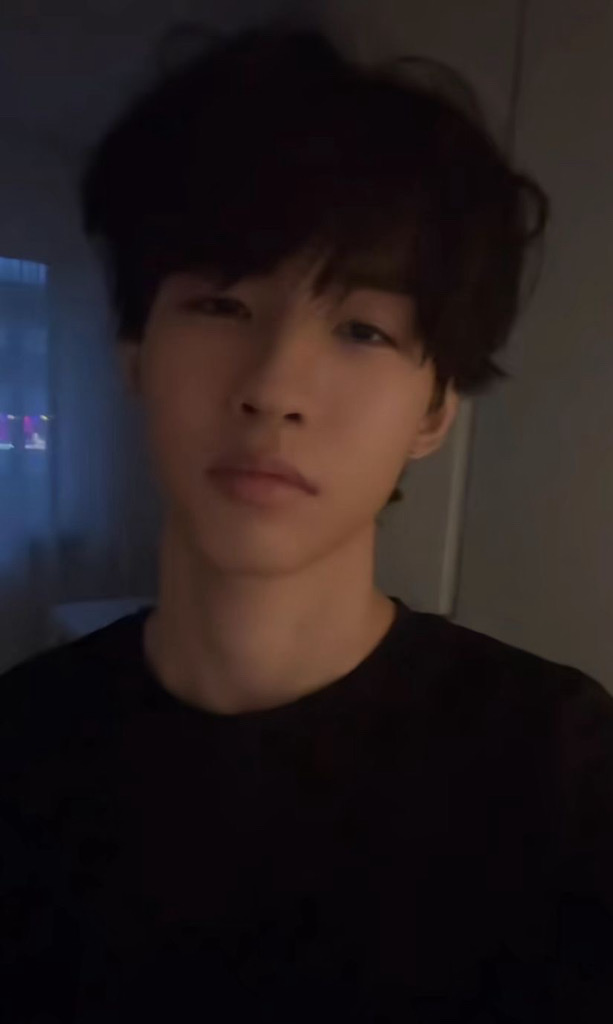 @iamval